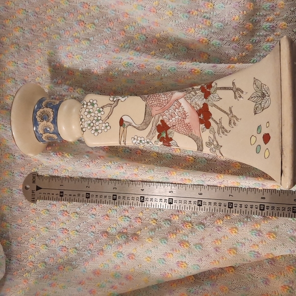 Beautiful hand painted candle holder great accent piece Chinese porcelain - Picture 5 of 6